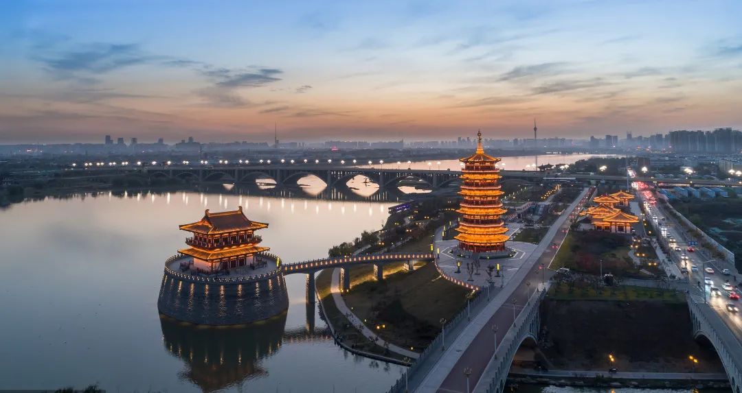 探寻河南巷弄美食，一家特色小店的故事